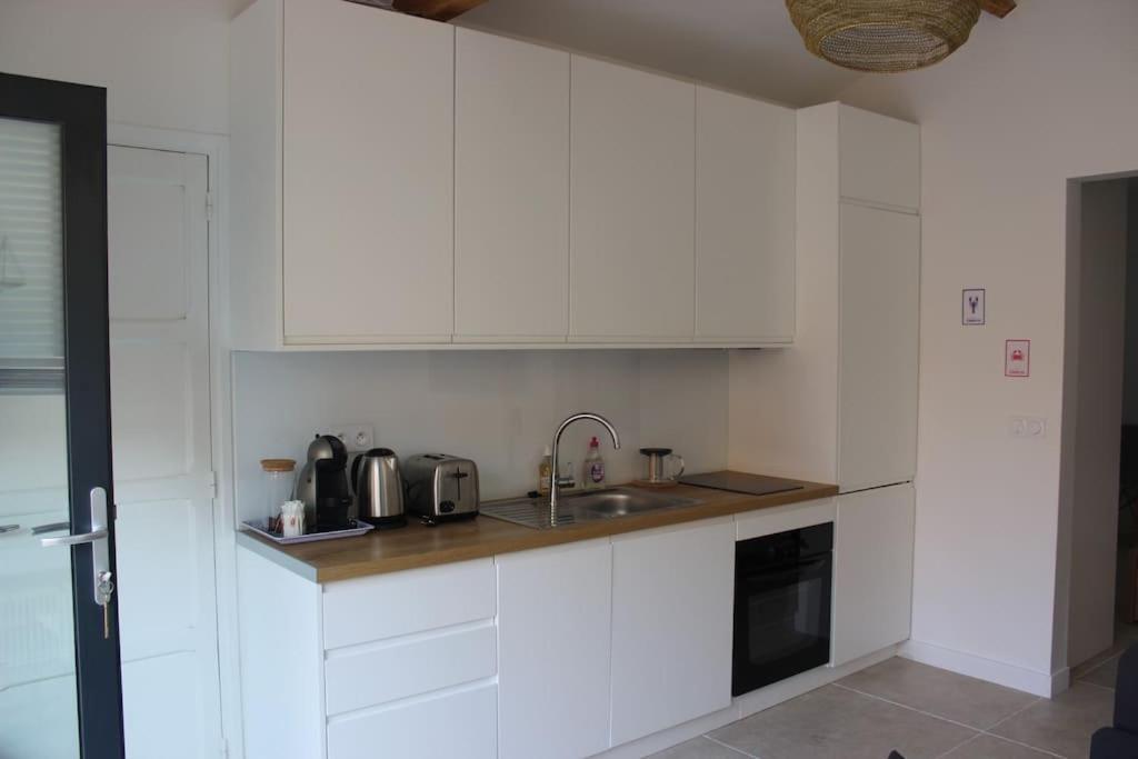 Holiday home Maisonnette 2 Pieces 100m De La De La Clere Le Grand Vieil