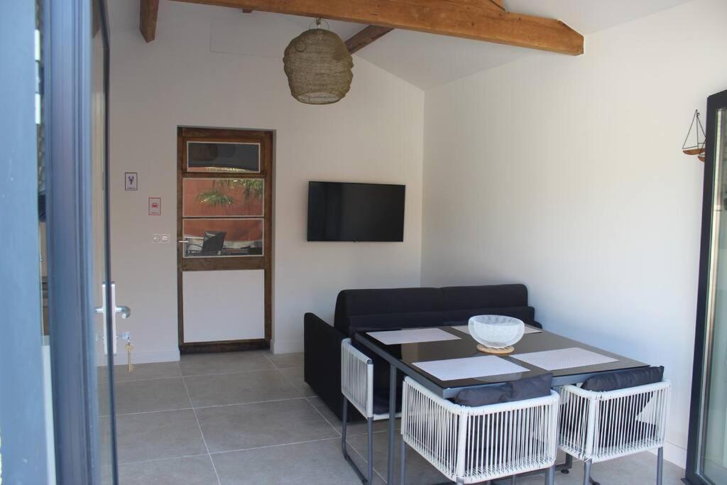 Maisonnette 2 Pieces 100m De La De La Clere Holiday home *